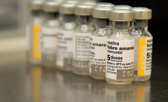 A vacinao  recomendada para grupos que residem reas de risco. Foto: Andr Borges/Agncia Braslia (Foto: Andr Borges/Agncia Braslia)