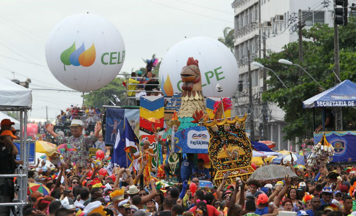 A maior agremiao de Carnaval do mundo completa 40 anos com a previso de manter o nmero de folies acima de dois milhes. Foto: Paulo Paiva/ DP
