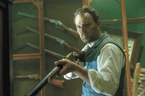 O longa com o ator Jason Clarke estreia hoje nos cinemas. Foto: Paris Filmes/Divulgao