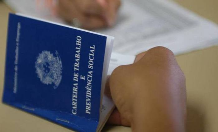 Em janeiro foram criadas 77.822 vagas com carteira assinada. Foto: Paulo H. Carvalho/CB/D.A Press