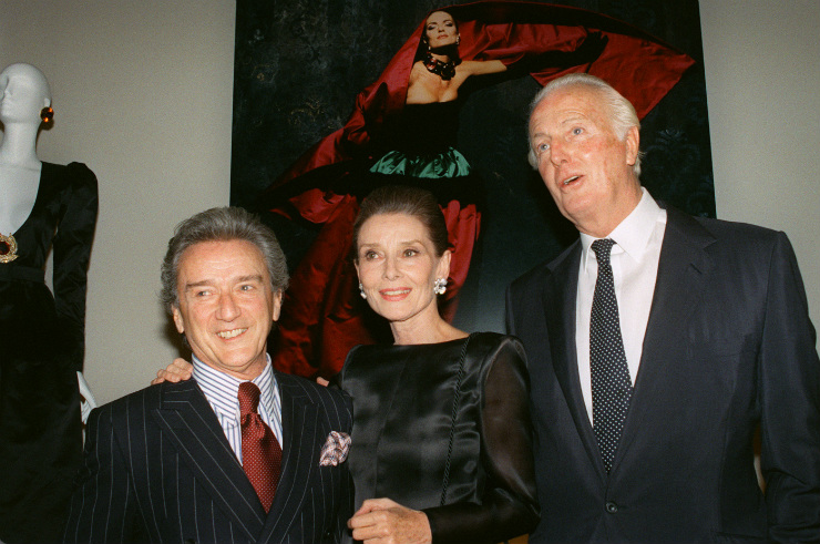 Victor Skrebneski, Audrey Hepburn and Hubert de Givenchy em Paris, durante exposio comemorativa dos 40 anos da grife. Foto: Pierre Guillaud/AFP