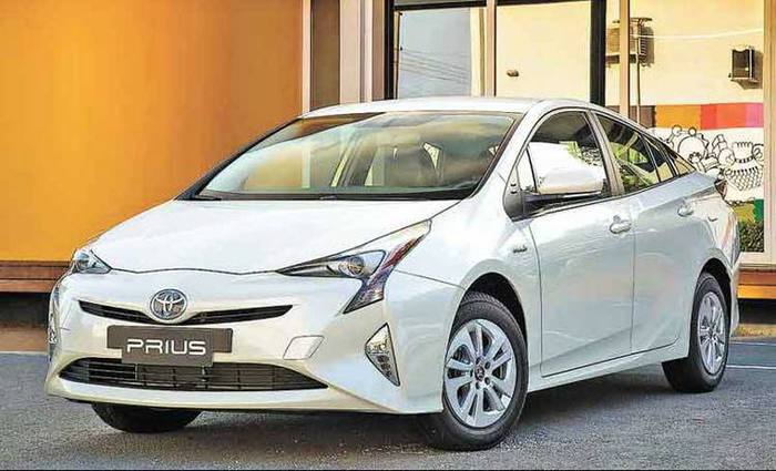 A Toyota j vendeu 3,5 mil unidades do Prius com tecnologia hbrida, movido a gasolina e a energia eltrica. Foto: Malagrine/Divulgao