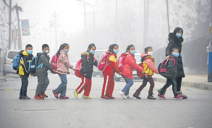 A exposio a partculas finas durante a vida fetal foi associada a um crtex mais fino %u2014 a camada externa do crebro. Foto: AFP (Foto: AFP)