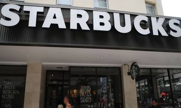 Desde janeiro de 2017, quando anunciou o objetivo de ultrapassar a barreira das 300 unidades, a Starbucks s abriu dez lojas. Foto: JOE RAEDLE/AFP