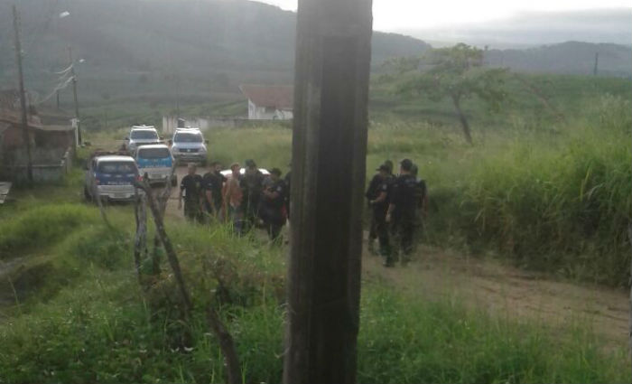 Operao prende dois suspeitos de integrar quadrilha que atuava em Camutanga. Foto: Whatsapp/ Divulgao 