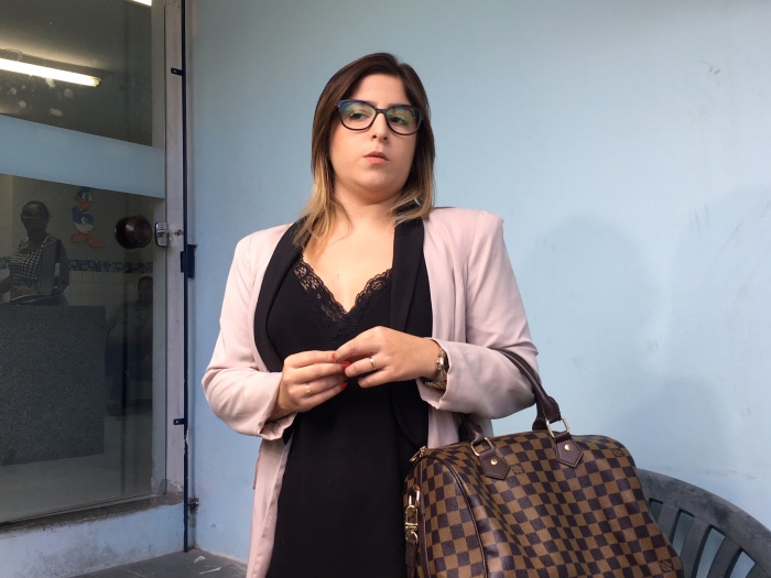 A advogada de Wenceslau dos Santos, Isabel Mota, apresentou o cliente por meio de procurao no DPCA. Foto: Anamaria Nascimento/DP.