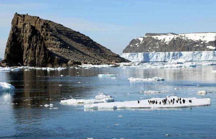 O continente tem 90% do gelo terrestre: a gua congelada  suficiente para aumentar o nvel do mar em 58 metros. Foto: Arquivo/AFP Photo 