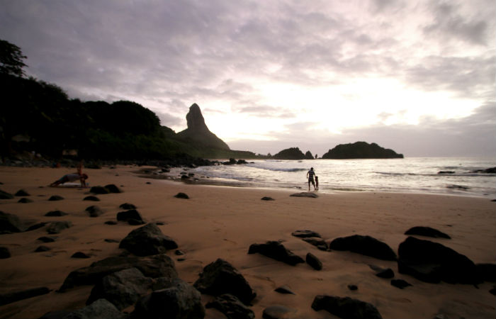 Caso aconteceu na Praia do Cachorro, uma das mais populares da ilha
Foto: Paulo Paiva/DP/D.A Press
