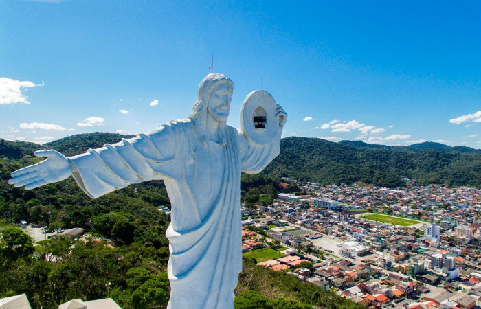 Cristo Luz  ponto turistico obrigatrio na cidade. Foto: Power Produtora