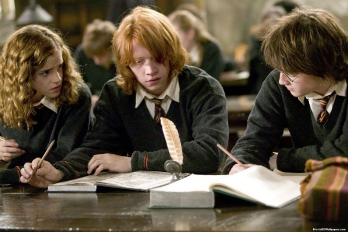 O objetivo  propiciar o contato entre leitores de Harry Potter, srie de livros escrita por J.K. Rowling. Foto: Warner/Divulgao.