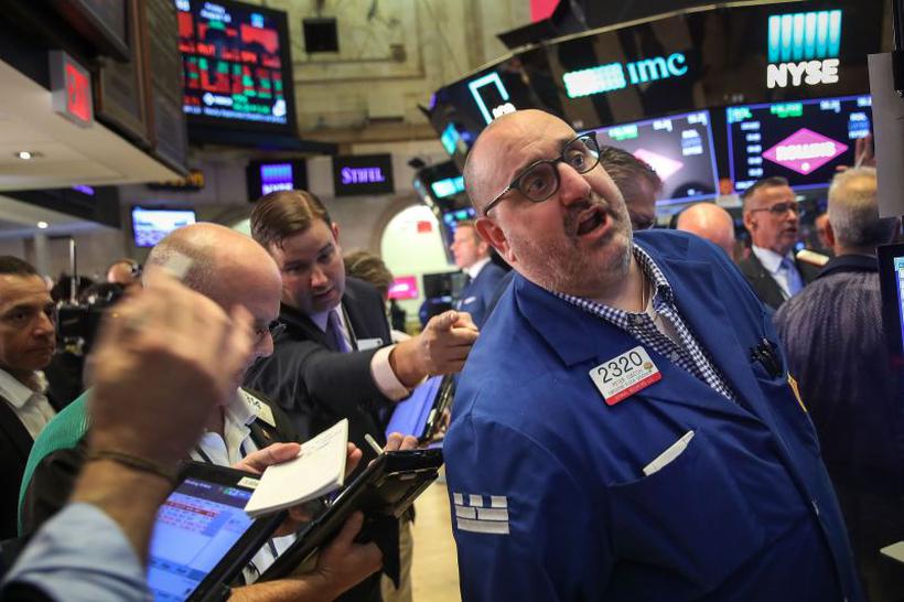 Mau humor afetou tambm as bolsas de valores no exterior, como a de Nova York, que recuou 0,30%. Foto: Drew Angerer/Getty Images/AFP