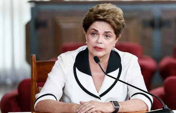 "Lamento muito que essas coisas tenham acontecido%u201D, afirmou Dilma. Foto: Roberto Stuckert Filho (Foto: Roberto Stuckert Filho)