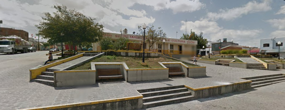 Setenta das 214 vagas ofertadas no concurso da Prefeitura de Caets so para servios de educao. Imagem: Google StreetView (Set2012)