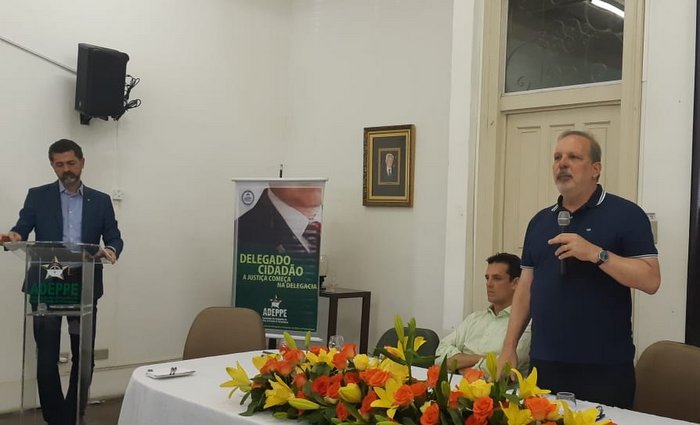 Armando aceitará lista tríplice para indicar chefe da Polícia Civil