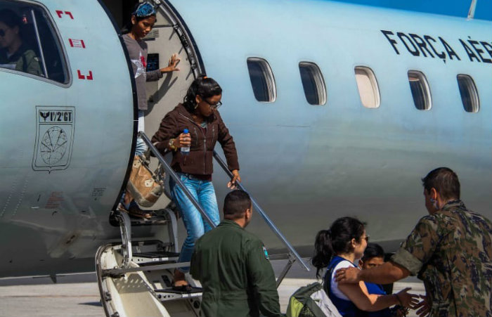 Grupo de 30 imigrantes chegaram no Recife na ltima segunda-feira. Eles esto em Igarassu. Imagem: Divulgao 