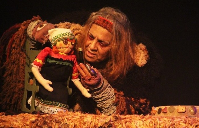  Baba Yaga  o primeiro monlogo da atriz Snia Carvalho. Foto: Divulgao