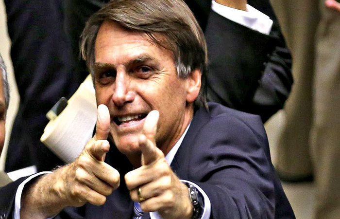 Pastores com 50 milhões de seguidores dão palanque a Bolsonaro