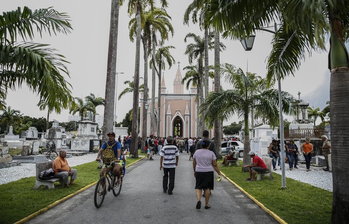 Em Santo Amaro, no Recife, haver missa s 10h, celebrada pelo arcebispo dom Fernando Saburido. Imagem: Arquivo/DP