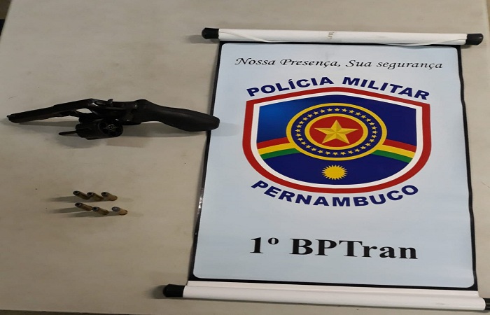 Alm do projtil, foram encontradas seis munies intactas. Foto: Polcia Militar/Divulgao