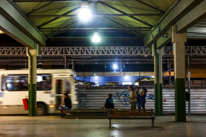 O fato ocorreu no Terminal Integrado do Cais de Santa Rita, no bairro de So Jos, rea central do Recife. Foto: Shilton Arajo/Esp. DP.