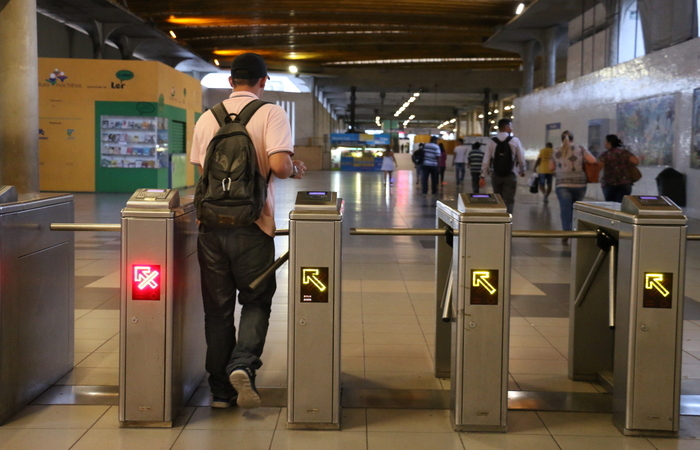 Terminal Integrado tem seis linhas que transportam 23 mil passageiros por dia. Foto: Gabriel Melo/Esp. DP