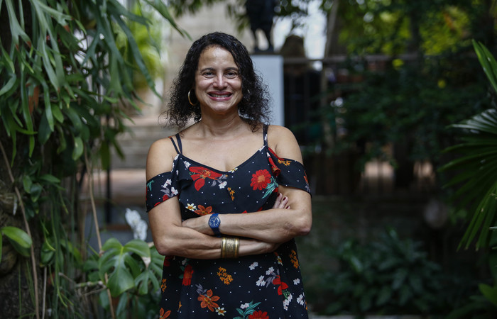 Luciana Santos diz que ser vice será uma experiência nova e ...