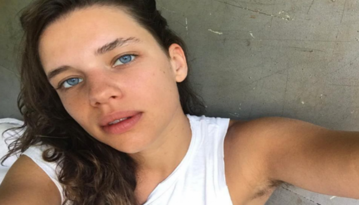 Bruna Linzmeyer exibe pelos nas axilas: 'comecei a achar bonito. Foto: Reproduo/Instagram 