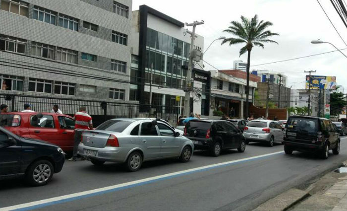 Episdio foi registrado na Avenida Conselheiro Aguiar. Foto: Luciana Morosini/DP.