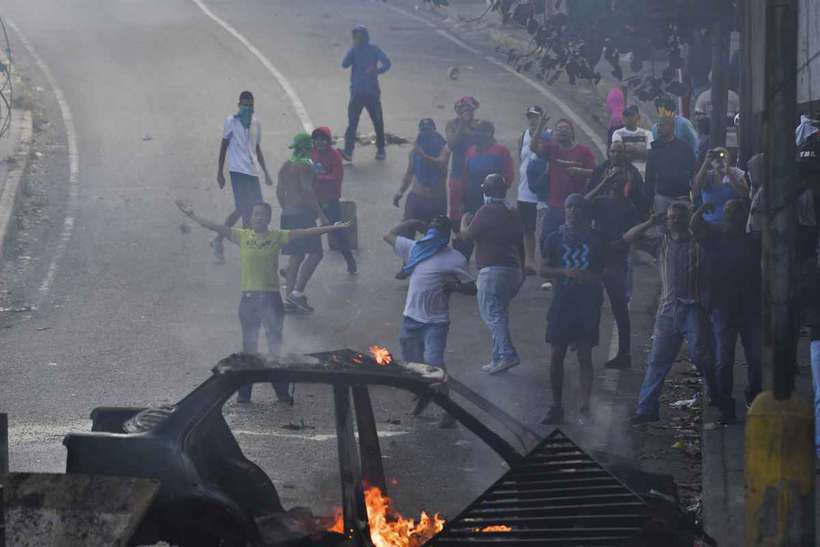 Especialista conta com lealdade das Foras Armadas a Maduro. Foto: Yuri Cortez / AFP
