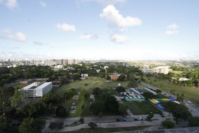 Estudantes devem se dirigir ao campus Recife. Foto: Ricardo Fernandes/DP.