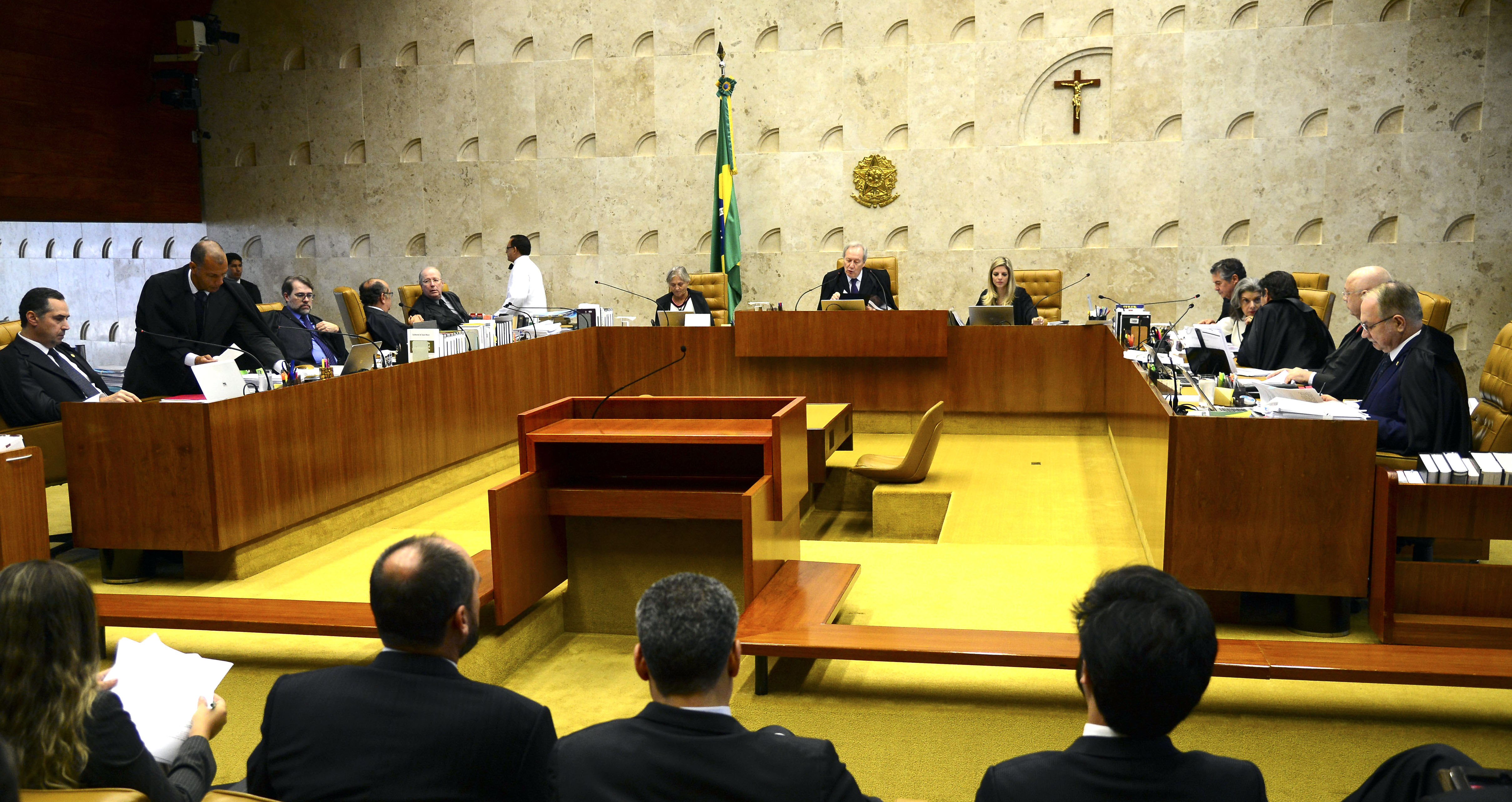 A norma fluminese proibia que legistas homens fizessem o exame. Foto: Arquivo/Agncia Brasil