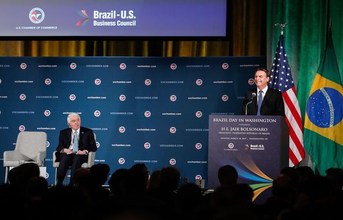 O presidente Jair Bolsonaro participa de reunio Brasil-EUA em Washington - Alan Santos/PR