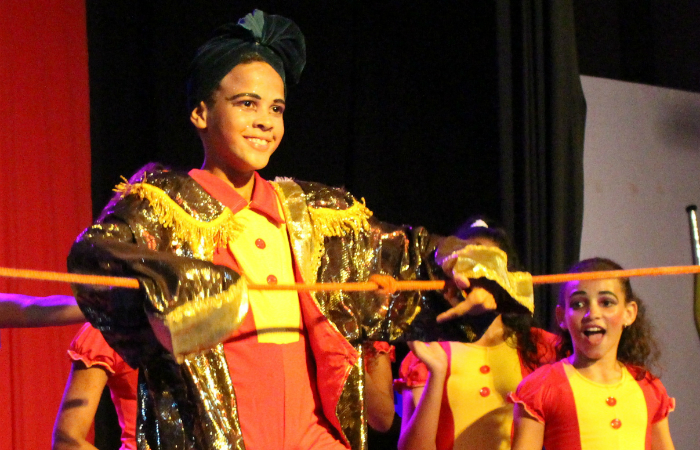 Kau Crystiano Lins, de 14 anos, entrou na Escola Pernambucana de Circo com 8. Foto: EPC/Divulgao