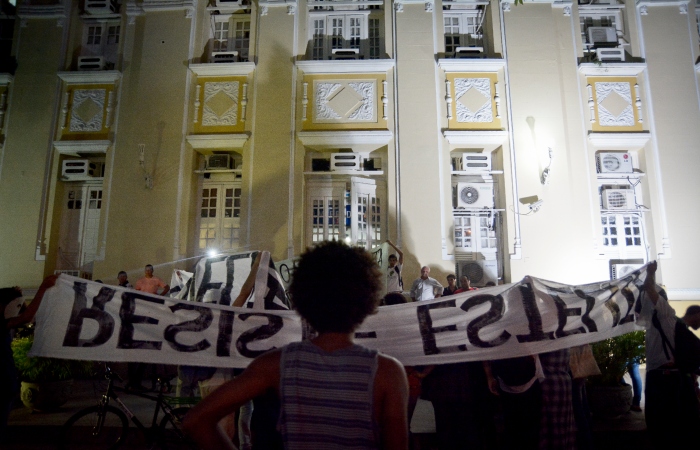 Em 2015, votao de projeto na Cmara Municipal do Recife foi marcada por protestos. Foto: Gulherme Verssimo/Arquivo DP.