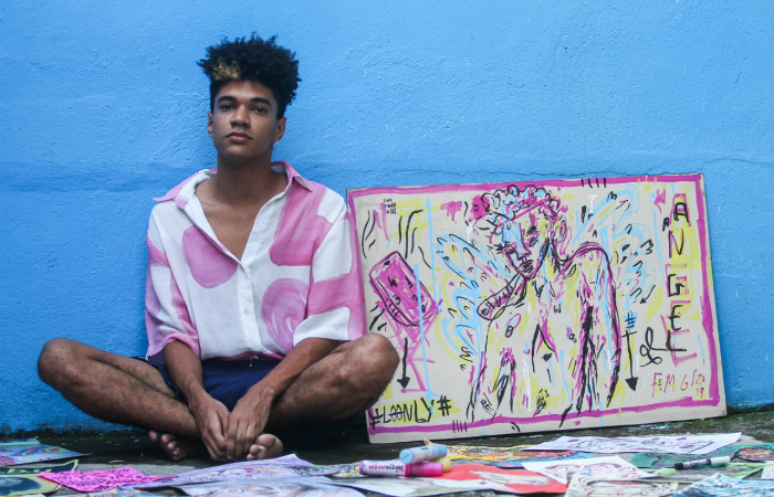 Artista visual mora na Mustradinha, Zona Oeste do Recife (Foto: Bruna Costa/Esp. DP) Artista visual mora na Mustradinha, Zona Oeste do Recife (Foto: Bruna Costa/Esp. DP)