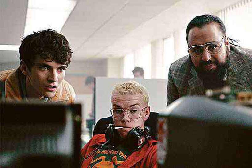 Cena do filme interativo Black mirror: Bandersnatch: telespectador escolhe o enredo entre as opes disponibilizadas. Foto: Netflix/Divulgao 