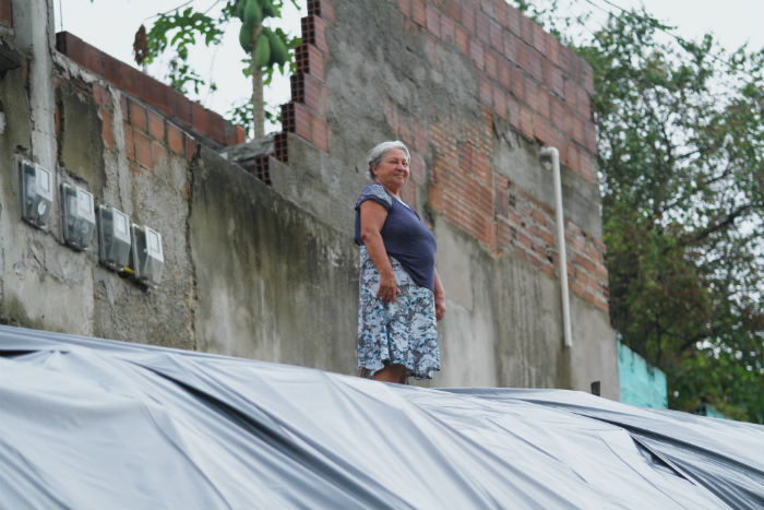 Edilma Barbosa de Freitas mora na Rua Alto Boa Vivenda e sonha em se mudar. Foto: Peu Ricardo / DP