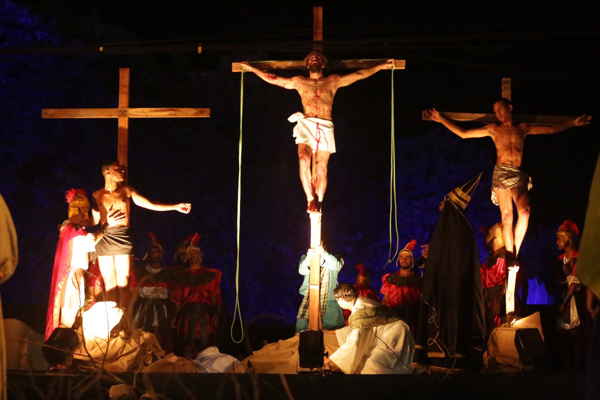 A Paixo de Cristo de Igarassu  encenada no Stio Histrico da cidade. Crdito: Rafael Medeiros/Divulgao