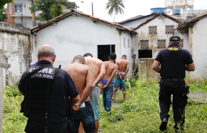 Quatro suspeitos estÃ£o presos no Cotel.
Foto: Leandro de Santana/DP. (Quatro suspeitos estÃ£o presos no Cotel.
Foto: Leandro de Santana/DP.)