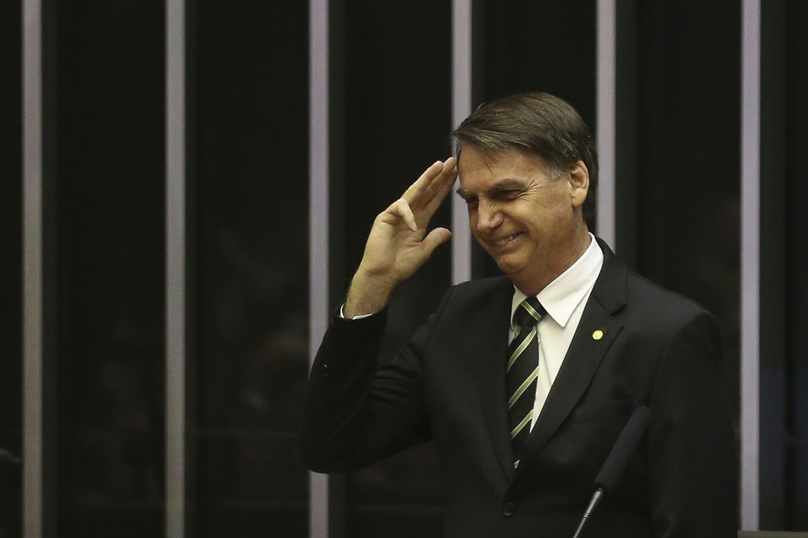 A SÃlvio Santos, ele diz que em breve vai encaminhar MP ao Congresso. Foto: José Cruz/Agência Brasil
