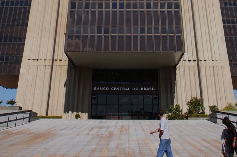 Instituies financeiras consultadas pelo Banco Central estimam que a Selic deve permanecer este ano no atual patamar: 6,5%. Foto: Wilson Dias/Agncia Brasil