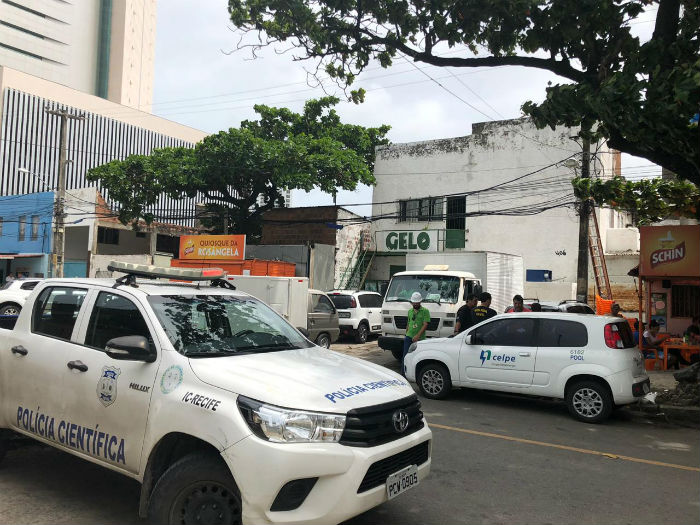 A fiscalizao conta com o apoio da Polcia Civil de Pernambuco e de peritos do Instituto de Criminalstica. Foto: Celpe/Divulgao.