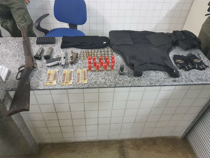 Assaltos eram praticados nas rodovias BR 232 e na PE 360. Foto: Polícia Rodoviária Federal / Divulgação