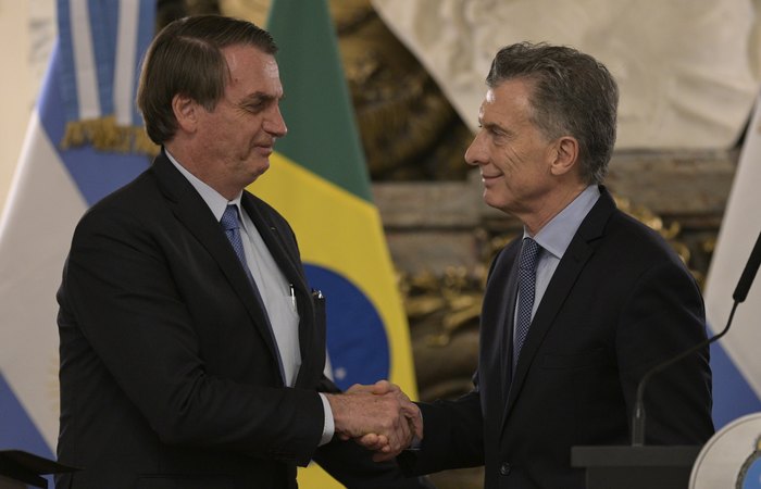 Resultado de imagem para Bolsonaro conclama argentinos a votar com responsabilidade em outubro