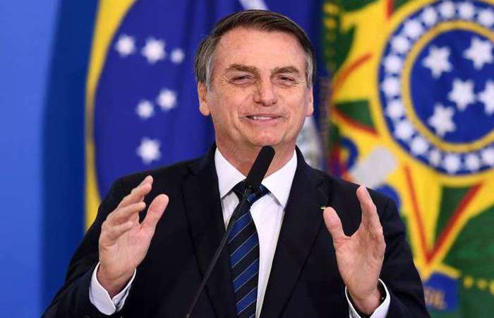 Resultado de imagem para bolsonaro na camara 10/07/2019