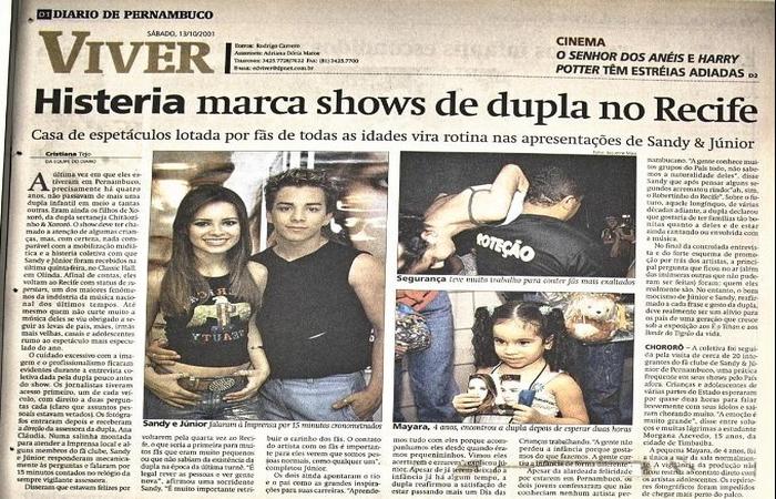 Sandy e Jnior realizaram srie de trs shows na capital pernambucana, em 2001 - Foto: Diario de Pernambuco/Reproduo/Cedoc 