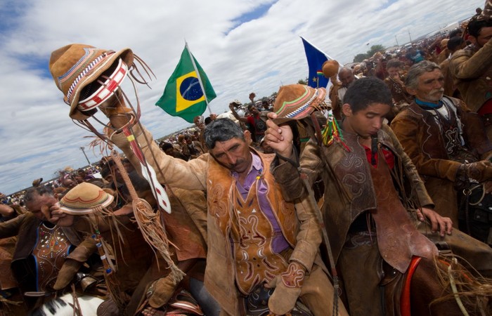 A Missa do Vaqueiro Ã© um acontecimento religioso, cultural e turÃ­stico. Foto: DivulgaÃ§Ã£o.