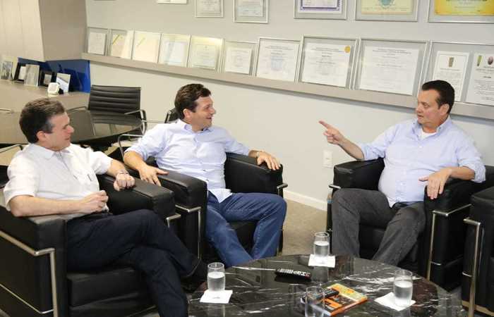 André de Paula, Geraldo Júlio e Gilberto Kassab conversaram durante 45 minutos.Foto:Renato Moreira