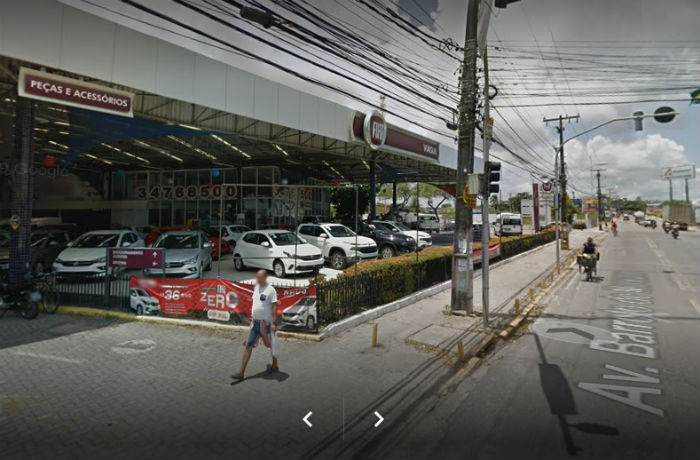 Depredao aconteceu em loja localizada no bairro de Piedade. Foto: Reproduo Google Street View.