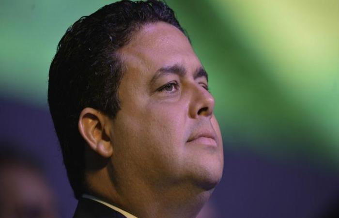 Sem alegar qualquer justificativa, a Petrobras rescindiu dois contratos com o escritório de advocacia do presidente da Ordem dos Advogados do Brasil (OAB), Felipe Santa Cruz. Foto: Fabio Rodrigues Pozzebom/Agência Brasil
(Foto: Fabio Rodrigues Pozzebom/Agência Brasil
) Sem alegar qualquer justificativa, a Petrobras rescindiu dois contratos com o escritório de advocacia do presidente da Ordem dos Advogados do Brasil (OAB), Felipe Santa Cruz. Foto: Fabio Rodrigues Pozzebom/Agência Brasil
(Foto: Fabio Rodrigues Pozzebom/Agência Brasil
)